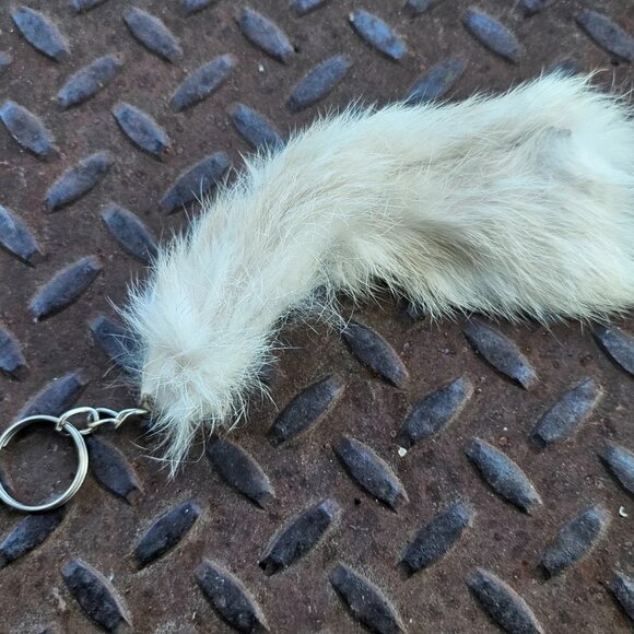 Real Fur Keys Holder White Hair Fur Handmade Keychain Key rings Handmade - Picture 1 of 12
